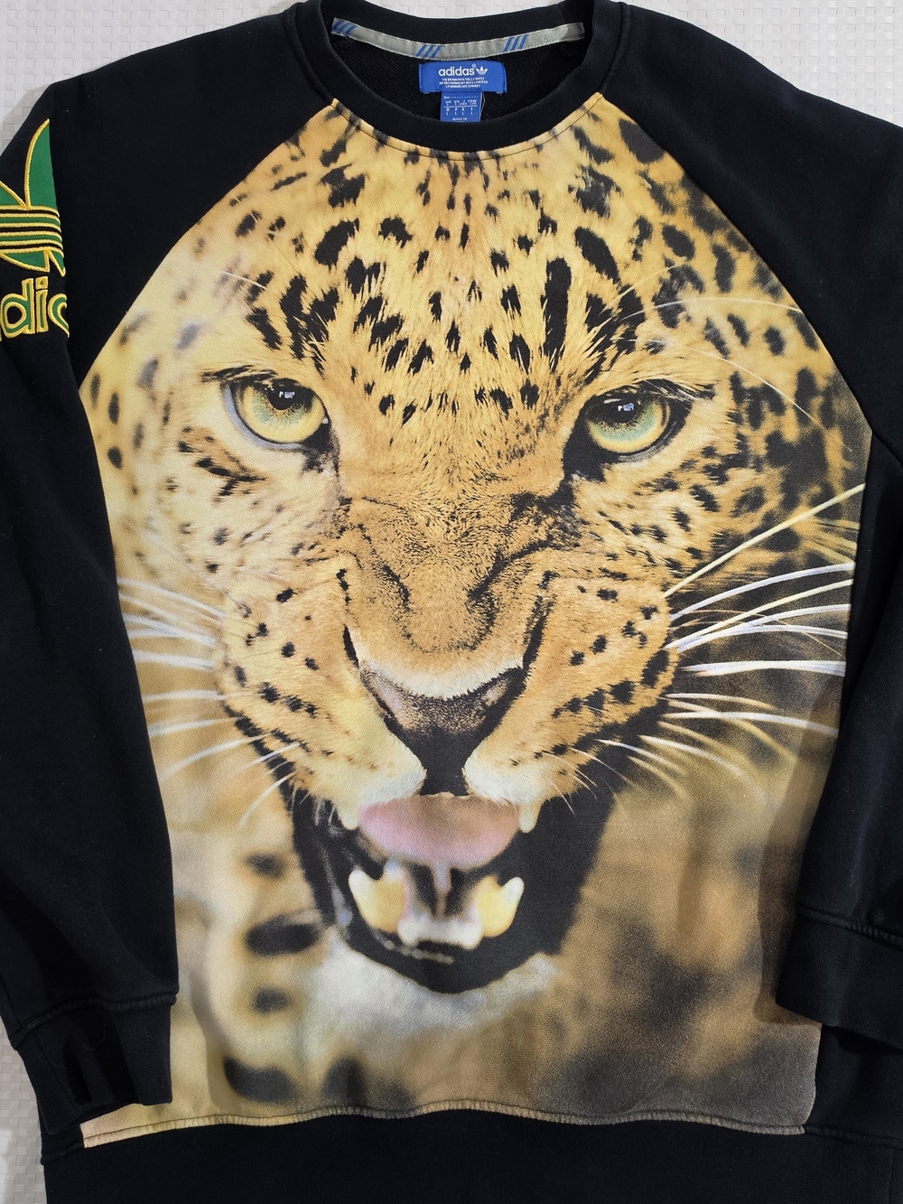 Vtg 2014 Adidas Originals Leopard Face Graphic Sweatshirt Mens L Embroidered